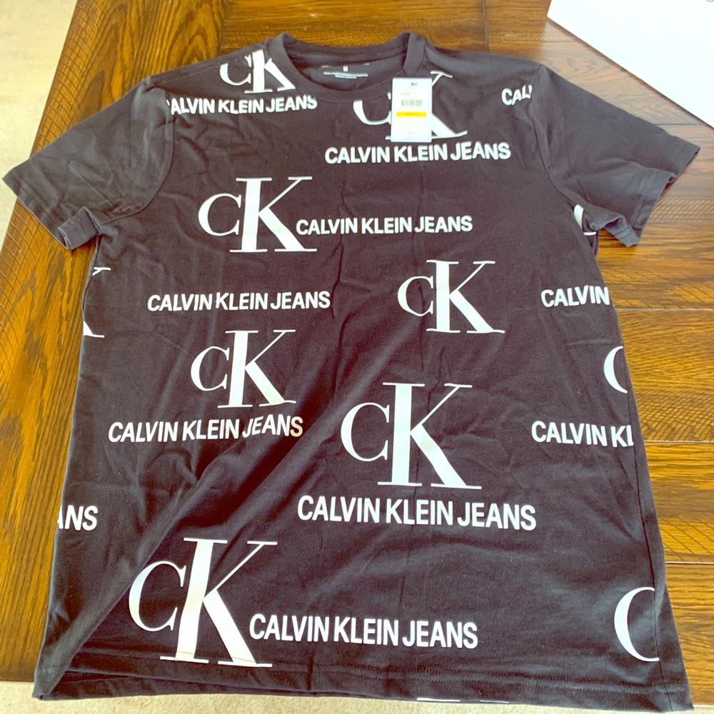 Calvin klein t-shirt